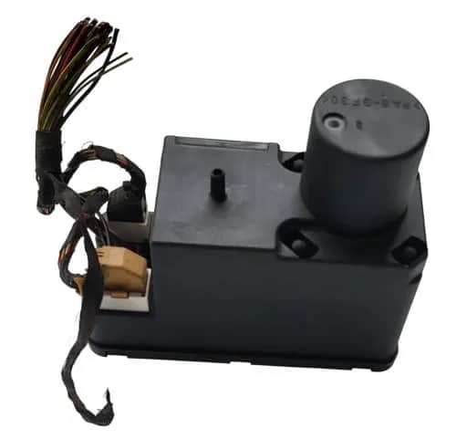 Gdzie jest pompka centralnego zamka Audi A4 B5? Oto kluczowe informacje