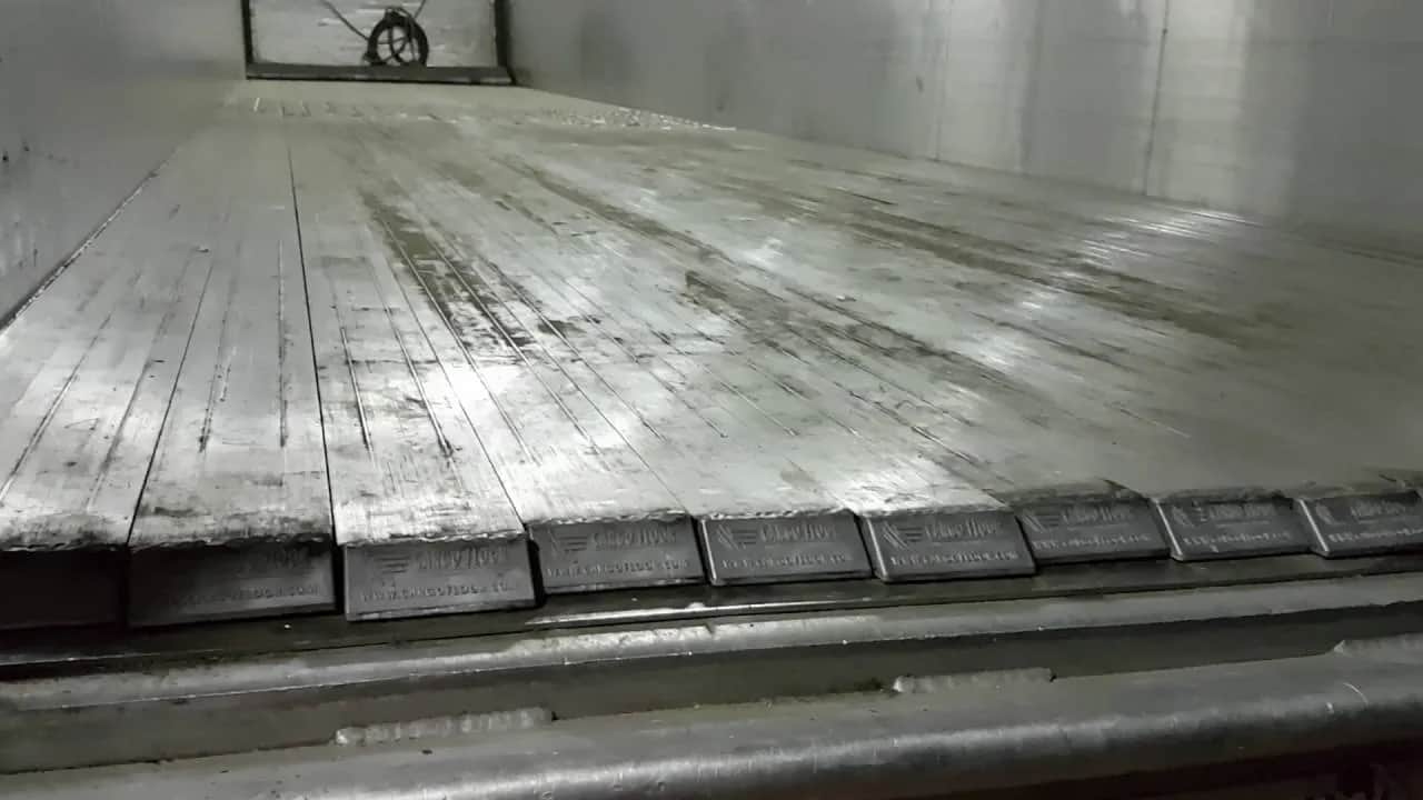 Jak działa ruchoma podłoga w naczepie - mechanika i zastosowania