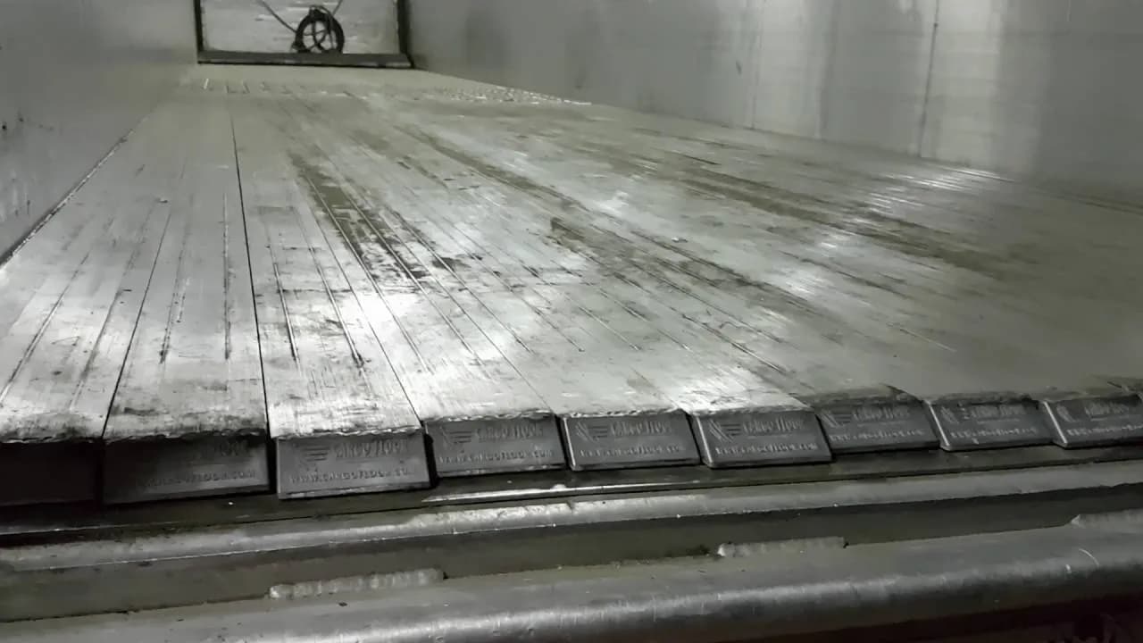Jak działa ruchoma podłoga w naczepie - mechanika i zastosowania