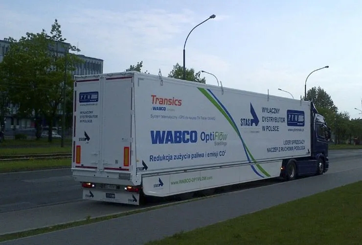 EBS naczepa co to jest i jak zwiększa bezpieczeństwo transportu